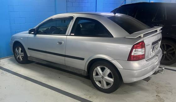 CHEVROLET ASTRA 2.0 MPFI 8V GASOLINA 2P MANUAL CHEVROLET ASTRA 2.0 MPFI 8V GASOLINA 2P MANUAL